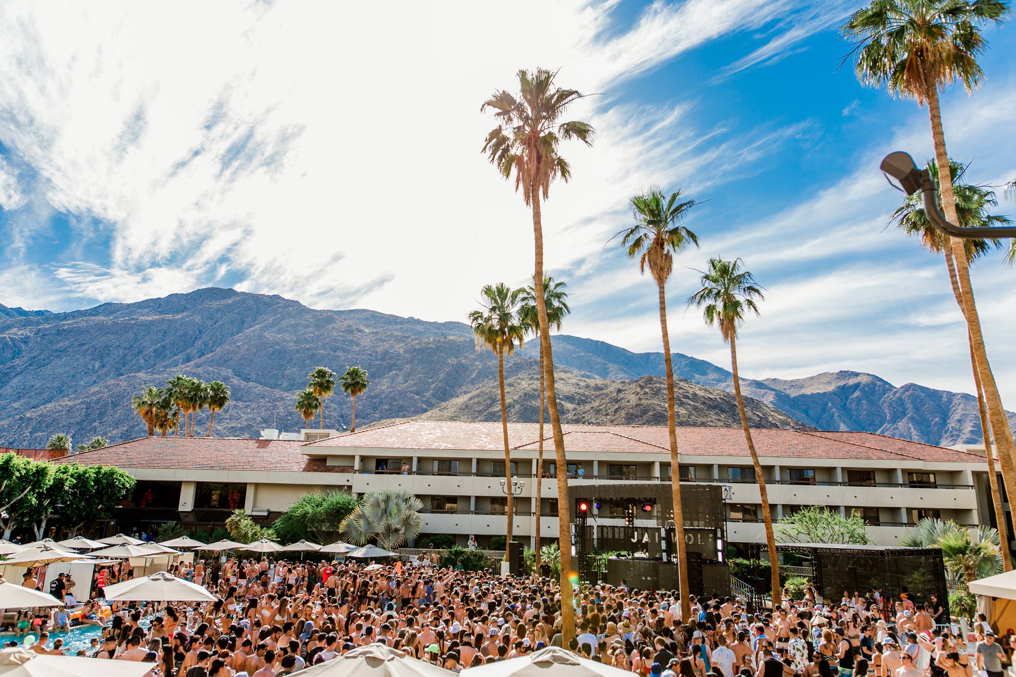 Coachella 2019 Pool Parties Return To Hilton Palm Springs