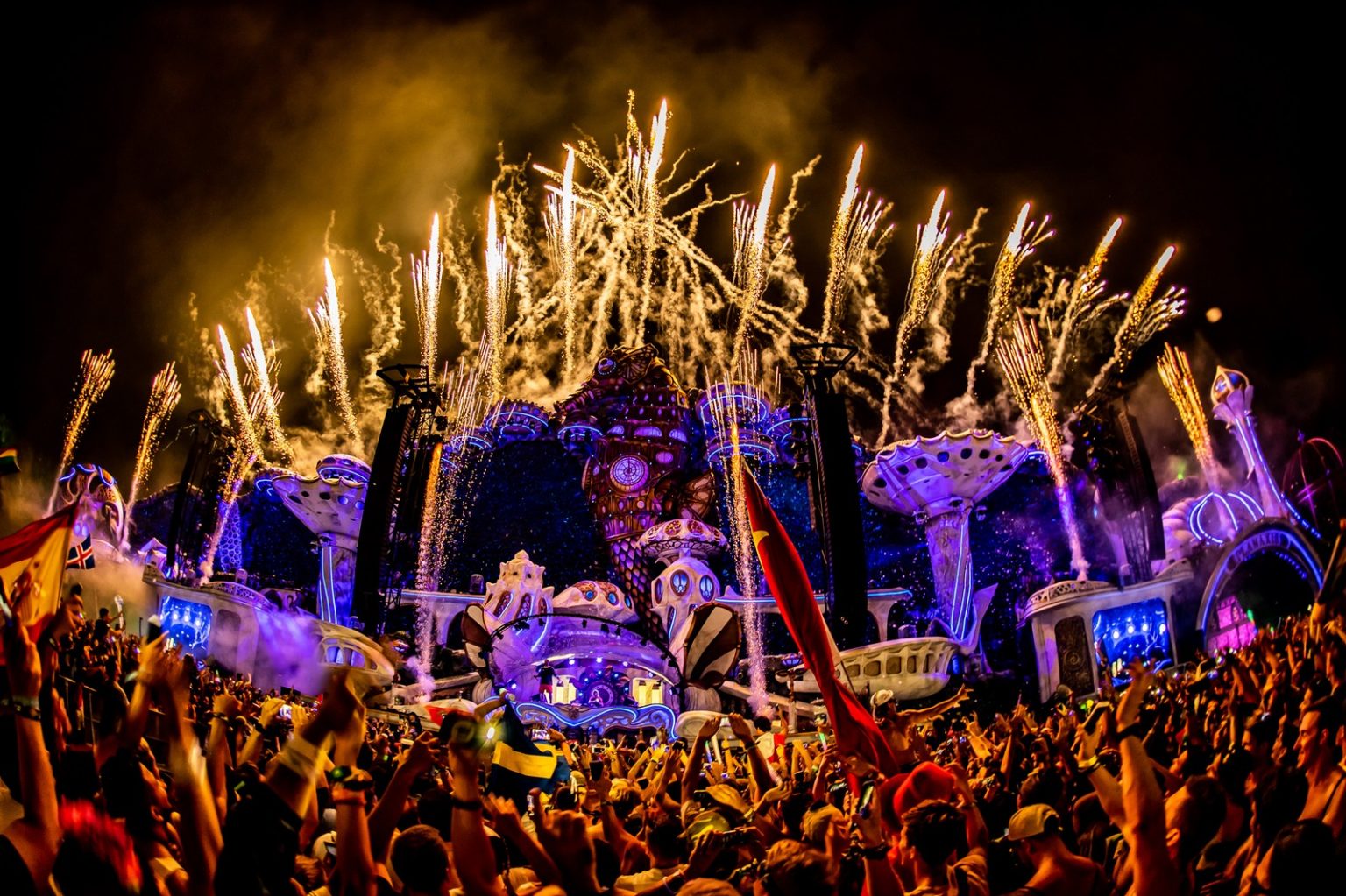 Tomorrowland Virtual NYE Tickets Now Available | EDM Maniac