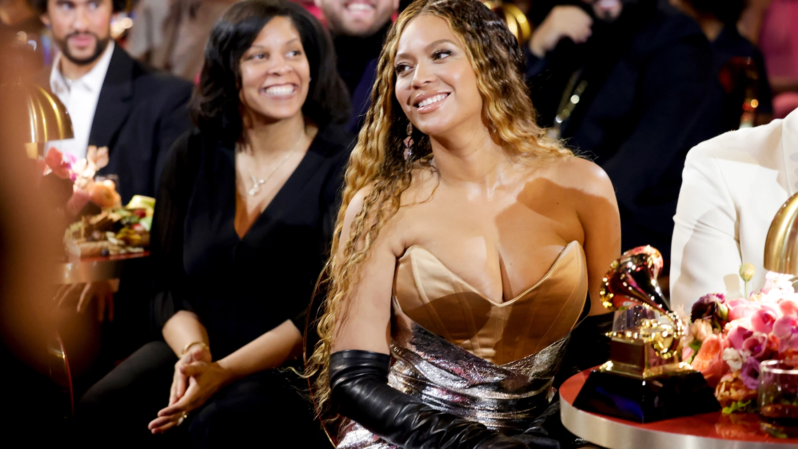 Beyonce Wins Dance/Electronic Album Grammy