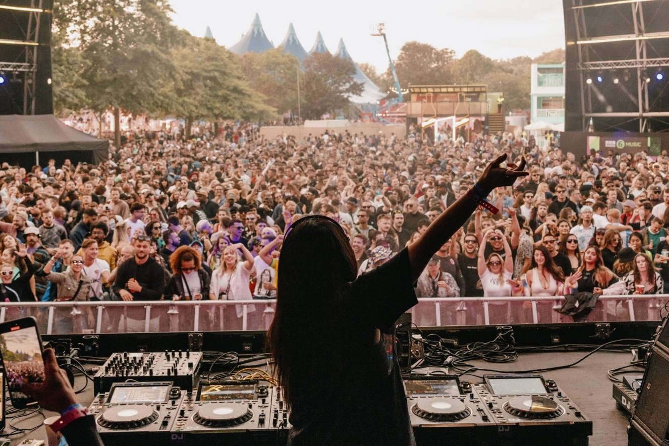 London's Field Day Finalizes Full Lineup For 2025 EDM Maniac