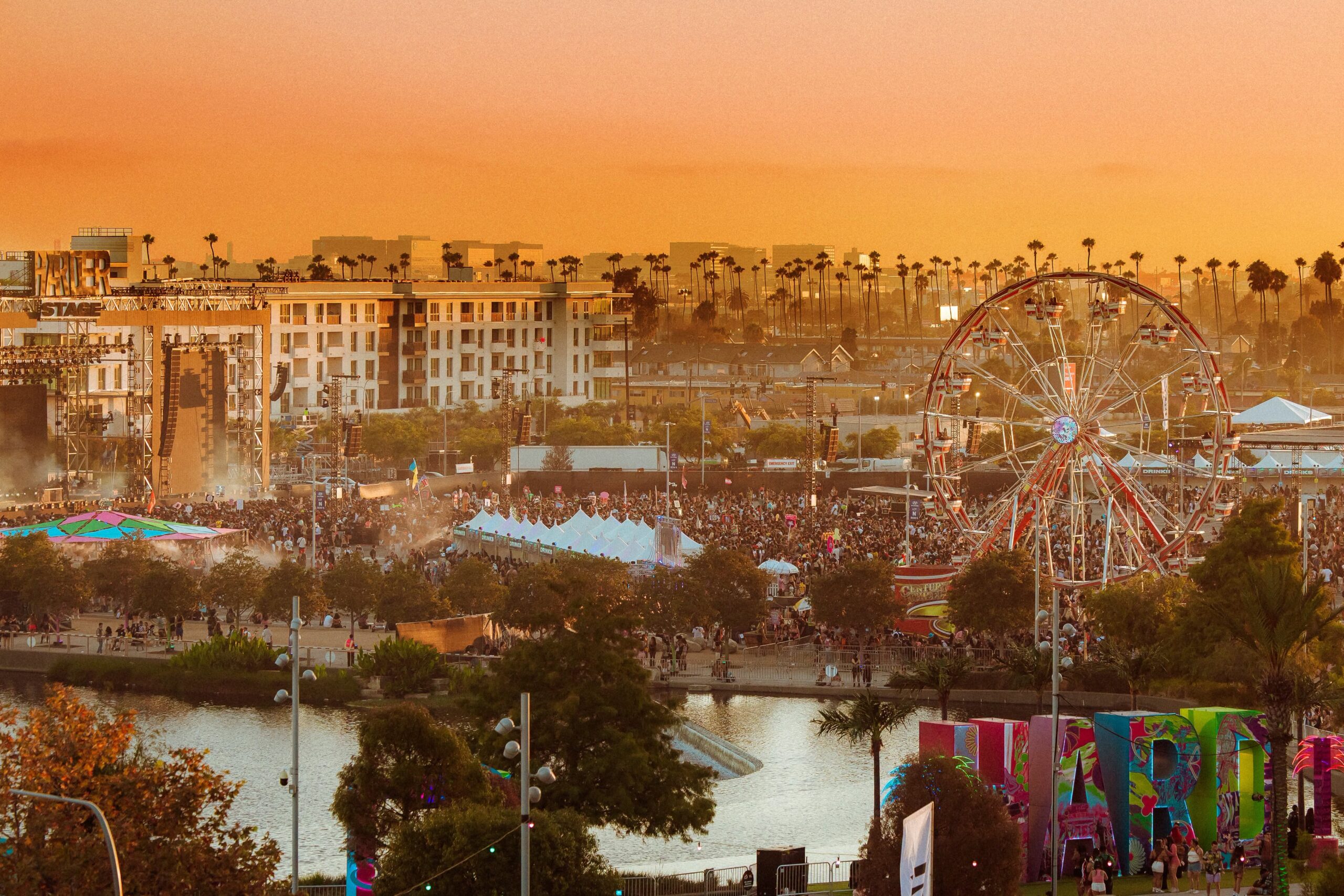 HARD Summer